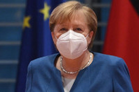 ANGELA MERKEL TRAŽI UVOĐENJE NOVIH MJERA Večeras razmatraju dalje korake u borbi protiv pandemije