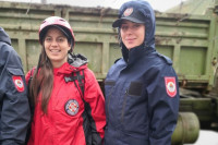 "HEROINE KOSTAJNICE" Bijeljinka Aleksandra i Banjalučanka Anastasija su jedine žene u spasilačkim timovima