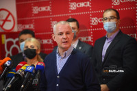 Lazić: Petrović se zaklinje u demokratiju, a ruši je svojim potezima (FOTO)
