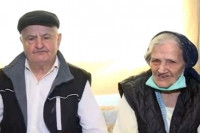 Osmoro djece, 19 unučadi i 27 praunučadi: Danica i Makso PROSLAVILI 74 GODINE BRAKA