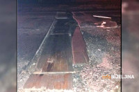“DASKE LETE NA SVE STRANE” Raskopana Račanska ulica danima čeka asfalt (FOTO)