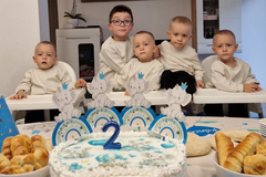 Banjalučke četvorke proslavile 2. rođendan: "Vi ste dokaz da čuda postoje"