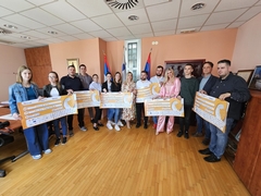 Novi projekti za mlade u Ugljeviku: Potpisani ugovori za realizaciju šest projekata Omladinske banke