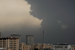 Demonstracija lojalnosti: Iran lansirao rakete sa porukom