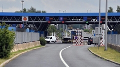 Gužva na prelazima Gradiška, Donja Gradina i Velika Kladuša