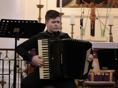 Đorđe Perić iz Bijeljine osvojio Grand pri na festivalu "Paksi harmonika" u Mađarskoj