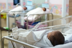 Porazno prvo tromjesečje: Rođeno skoro 2.000 beba, broj preminulih u Srpskoj duplo veći