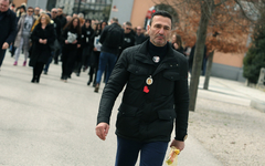 Davor Dragičević protestuje na Trgu Krajine