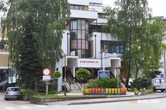 Medicinari iz Zvornika PRIMILI VAKCINE: Imunizovan 61 zdravstveni radnik