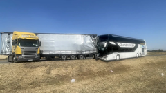 U autobusu bili maturanti iz Mađarske, zakucali se u kamion