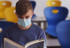 Trivićeva traži da se srednjoškolci vrate u učionice