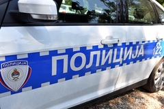 Bijeljina: Pijana osoba na parkingu oštetila tuđi automobil
