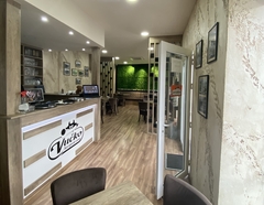Vlasnik restorana "Gradske Ćevabdžinice Vučko" počastio vatrogasce ručkom u znak zahvalnosti za njihov rad 