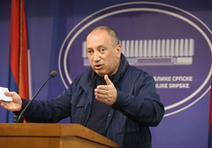 „Stevandić obmanuo javnost“ Crnadak poručio da predsjednik NS RS treba PODNIJETI OSTAVKU