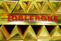 Čokolada Toblerone mijenja logo