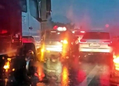 Auto-put Banjaluka - Doboj: Od grada se sakrili ispod nadvožnjaka, blokirali saobraćaj (VIDEO)