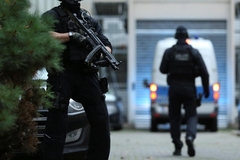 Putnici otkrili sumnjiv ranac: Srbin sa potjernice uhapšen u Njemačkoj