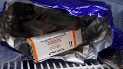 BIJELJINKA NAJMLAĐA PACIJENTKINJA PRIKLJUČENA NA RESPIRATOR Vakcine propadaju, samo 20 posto vakcinisanih u BiH