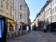 Slovenija ublažava mjere