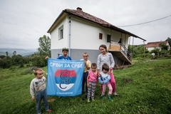 HUMANOST ORGANIZACIJE “SRBI ZA SRBE” Za 17 godina usrećeno 14.500 djece i prikupljeno 10 miliona evra donacija