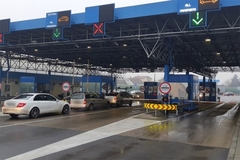 Državljanin BiH prevozio oružje i municiju preko granice