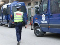 Drama na jugu Kosova: Policajac ubijen ispred svog stana, istraga u toku