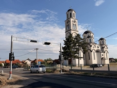 Patkovača: Kod osnovne škole postavljen semafor (FOTO)