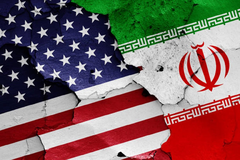 Teheran prijeti: Potopićemo američke brodove