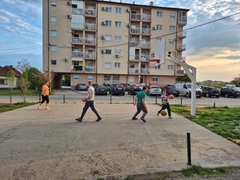 Mještani MZ "Bogdanovića plac" nadležnima: Postavite bezbjednosnu ogradu kod dječijeg igrališta