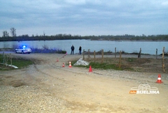 PRONAĐEN AUTOMOBIL Vozilo u Drini kod Bijeljine locirao dron, mladiću još ni traga