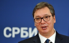 Vučić odlikovao policajce sa KiM