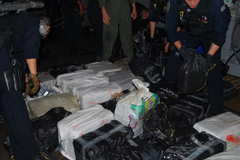 Pomoću paprika probali sakriti skoro 4 miliona amfetamina