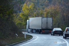VOZAČI OPREZ Učestali odroni