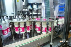 Semberski mljekar Duško Cvjetinović otkriva zašto je uvozno mlijeko jeftinije od domaćeg