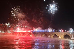 "Delije" u čast Republike Srpske priredile bakljadu i vatromet