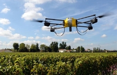 Demonstrirana praktična upotreba dronova u zaštiti voća