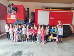Ugljevički vatrogasci ugostili đake prvake Osnovne škole “Aleksa Šantić”
