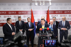 Vladajuća koalicija: Razbićemo ih u paramparčad