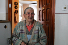 Veliko srce bake Milke: Iako ni sama nema puno, odlučila je pomoći turskom i sirijskom narodu (FOTO)
