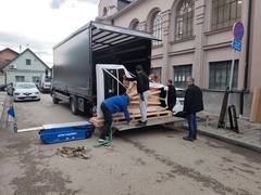 Bijeljina: Stigao klavir od 500.000 maraka (FOTO)
