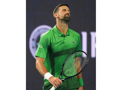 Đoković će sačekati na stotu titulu: Menšiku prvi trofej u karijeri