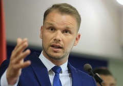 Stanivuković: Htjeli su da podmetnu drogu Driniću i meni