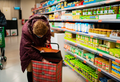 Prosječna plata u Srpskoj porasla za 13,8 odsto, a evo koliko je poskupio život