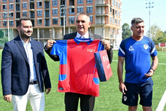 Podrška Vlade Srpske: Borac čarter letom na Island