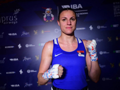 Anđela Branković prva Srpkinja sa zlatom na SP u boksu