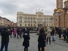 Ugostitelji i frizeri sa protesta poručuju - nemamo ništa protiv zatvaranja, ali tražimo pomoć