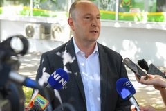 Ostavku podnosi i gradonačelnik Novog Sada