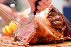 Staro narodno vjerovanje: Gledanje u božićnu plećku otkriće kakva vas godina čeka