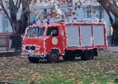 Objava vatrogasaca koja oduševljava: I njih je uhvatila PRAZNIČNA ATMOSFERA (VIDEO)