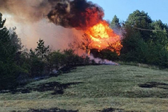 Gasi se vatra kod Malog Zvornika, u toku zamjena izgorjelih bandera